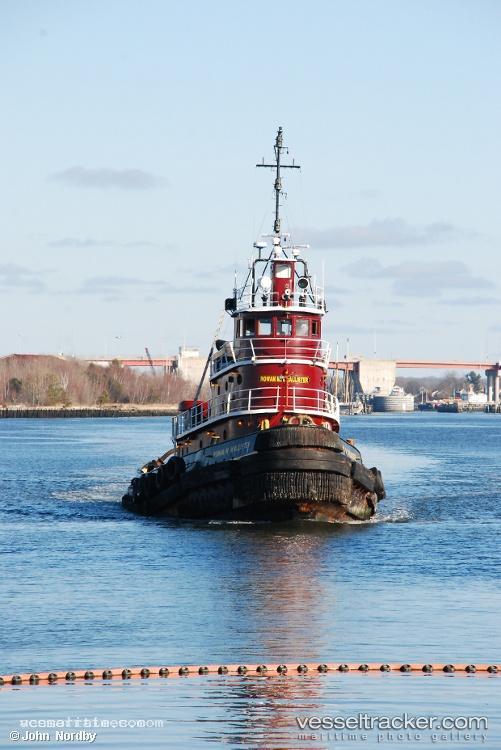 Rowan-M-Mcallister - Tug vessel registered in United States of America