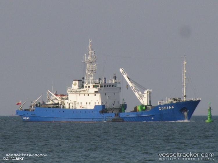 Zodiak - Buoy Lighthouse Vessel vessel registered in Poland