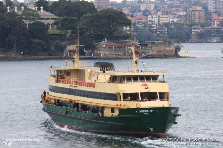 Queenscliff - Passenger Ro Ro Cargo Ship vessel registered in Australia
