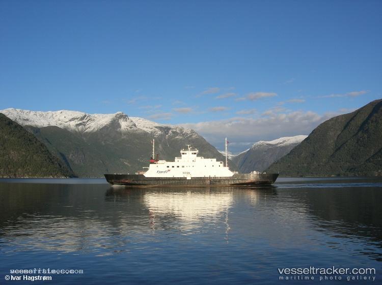 Sogn - Passenger Ro Ro Cargo Ship vessel registered in Norway