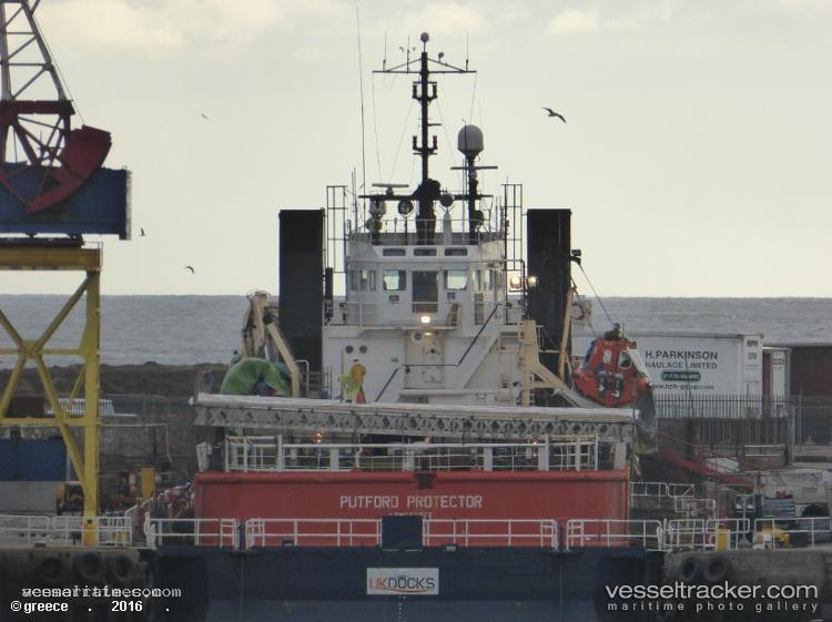 Putford-Protector - Offshore Tug Supply Ship vessel registered in United Kingdom