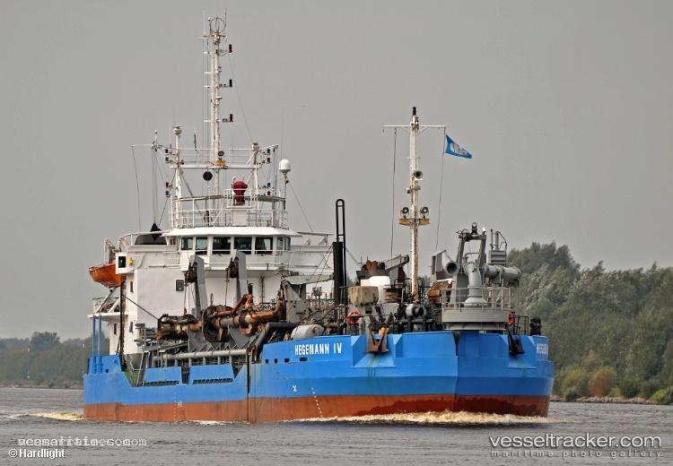 Hegemann-Iv - Hopper Dredger