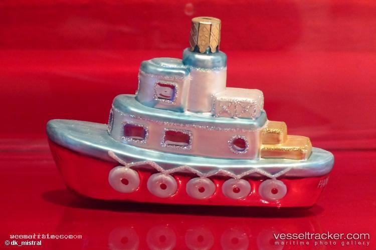 Santa - Passenger Ship vessel registered in Albania