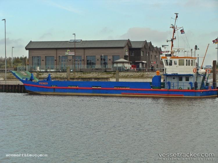 Pionier - Other vessel registered in Germany