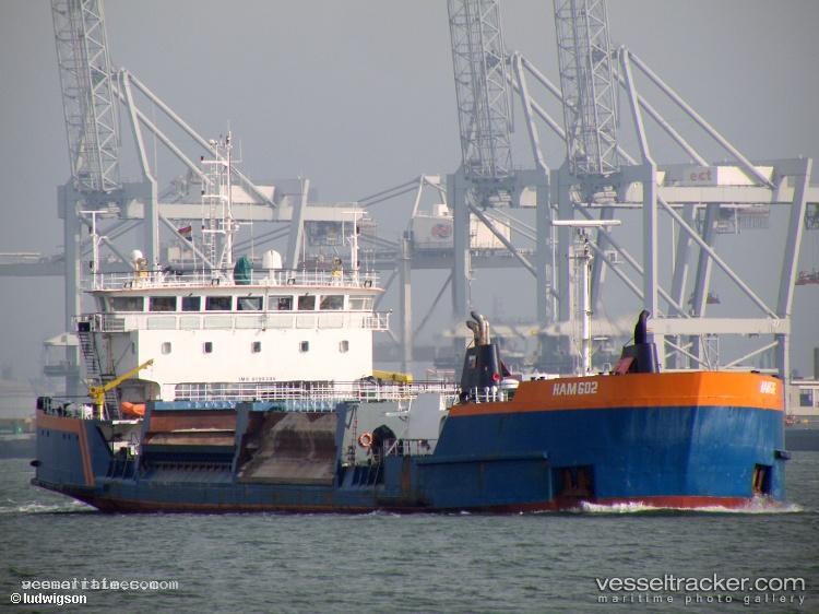 Ham602 - Cable Layer vessel registered in Netherlands