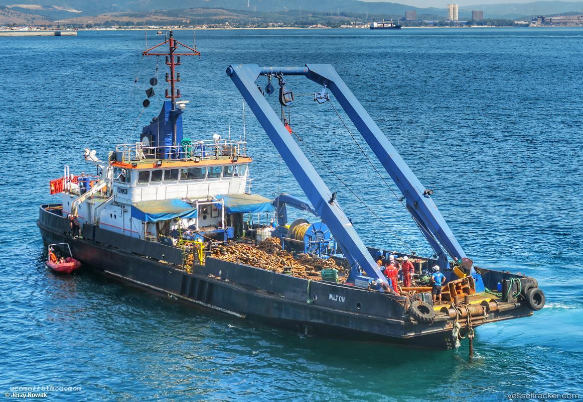 Mv-Wilton - Buoy Lighthouse Vessel vessel registered in Spain