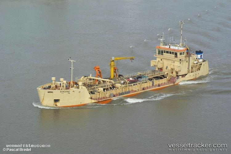 Glanford - Hopper Dredger vessel registered in Belize
