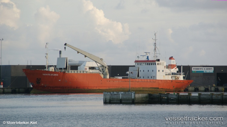Arrow - Refrigerated Cargo Ship vessel registered in Gambia