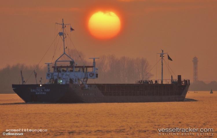 Onego - Deck Cargo Ship vessel registered in Russia
