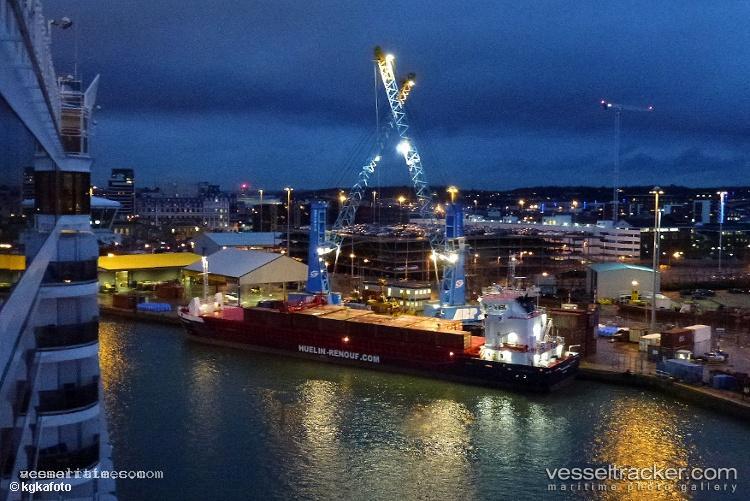 Karazi - Livestock Carrier vessel registered in Sierra Leone