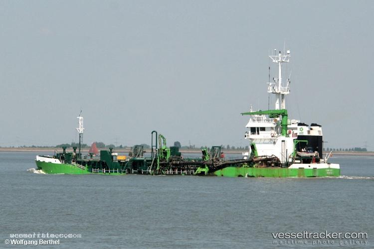 Milford - Hopper Dredger vessel registered in Belize