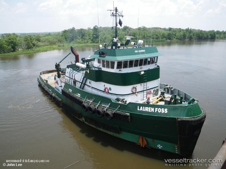 Lauren-Foss - Tug vessel registered in United States of America