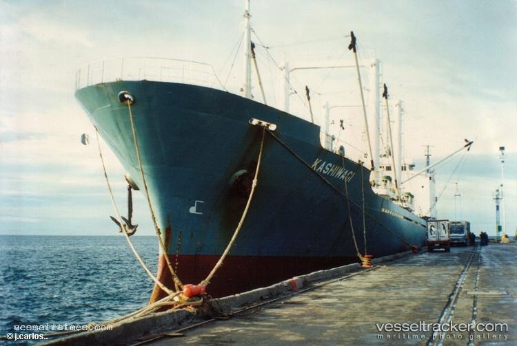 Kam-Star - Refrigerated Cargo Ship vessel registered in Russia
