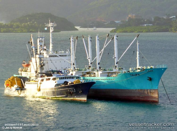 Jonathan-Star - Refrigerated Cargo Ship vessel registered in Panama
