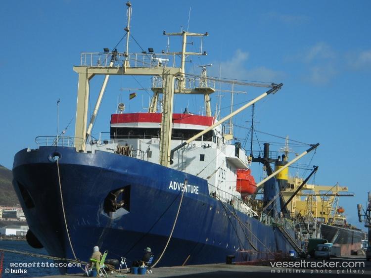 Longda - Fish Factory Ship vessel registered in China
