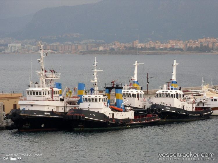 Bino - [tug.salvage_tug] vessel registered in Italy