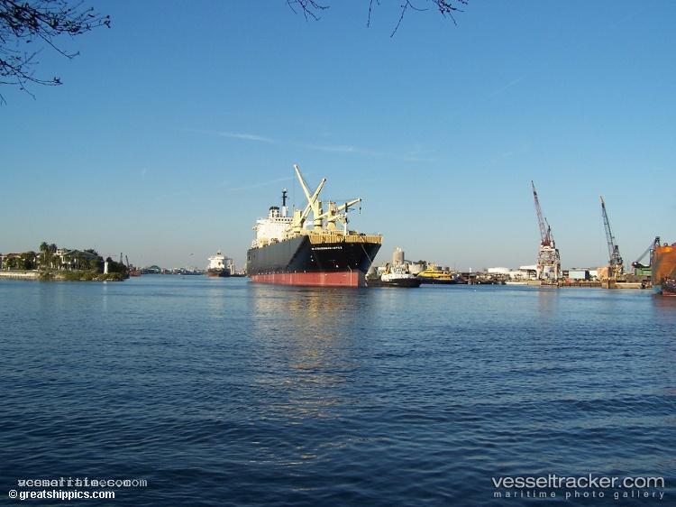 Us-Goverment-Vessel - Vehicles Carrier vessel registered in United States of America