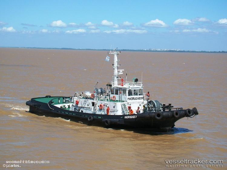 Madrugador - Tug vessel registered in Argentina