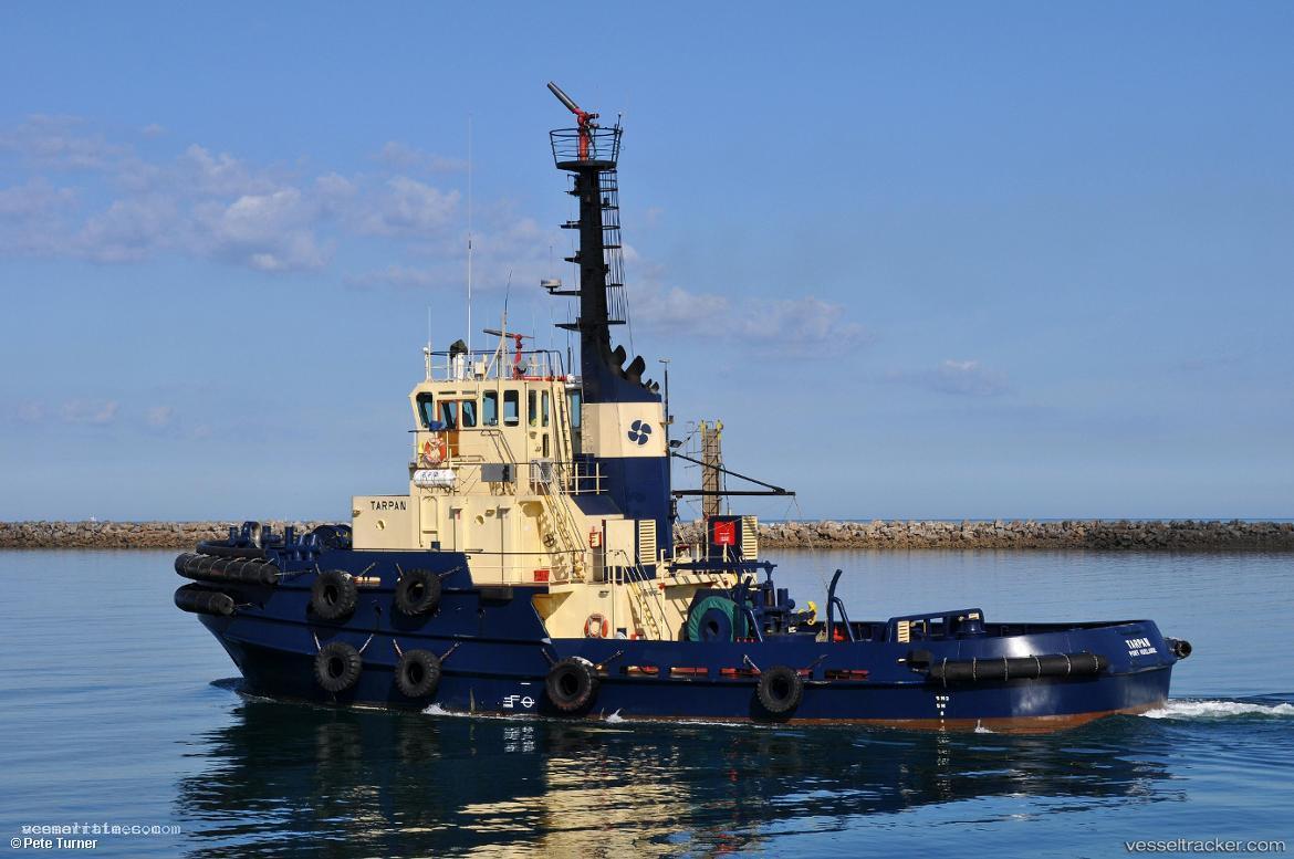 Tarpan - Tug vessel registered in Australia