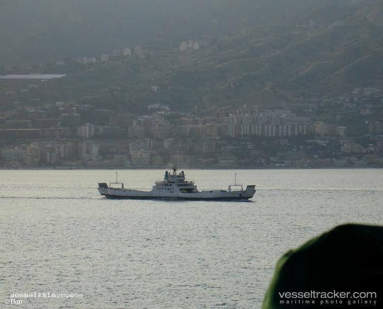 Giano - Passenger Ro Ro Cargo Ship vessel registered in Italy