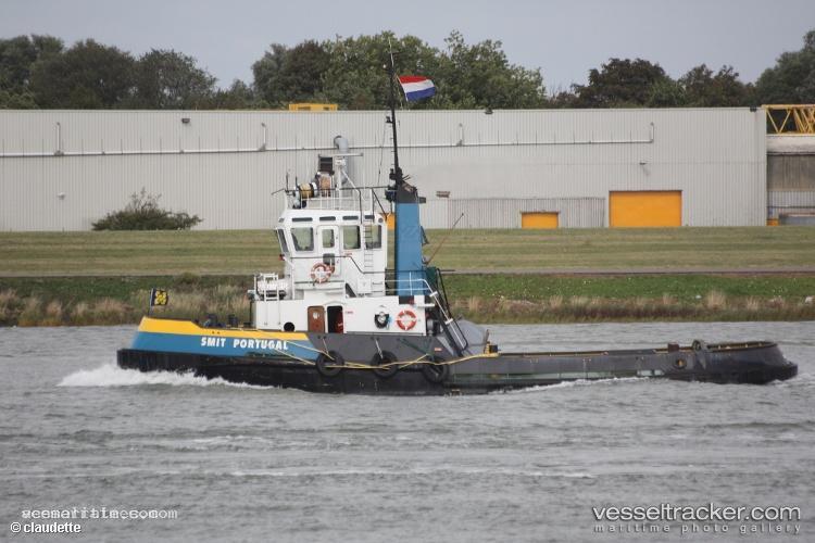 Rebomar - Tug vessel registered in Saint Vincent and the Grenadines