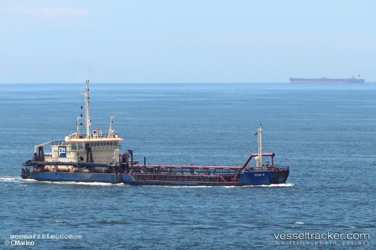 Idun-r - Hopper Dredger vessel registered in Netherlands