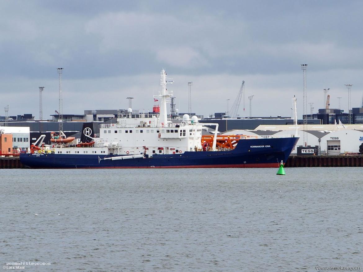 Kommandor-Iona - Research Vessel vessel registered in United Kingdom