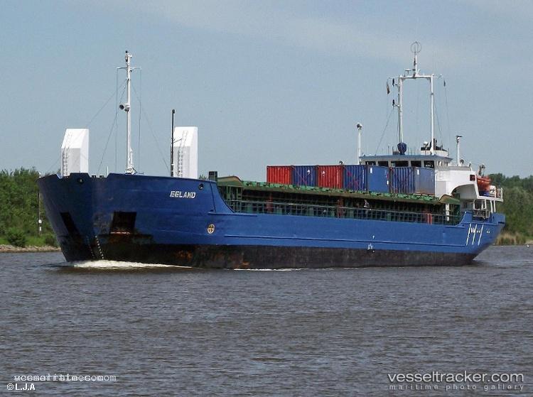 Roaa-Queen - Deck Cargo Ship vessel registered in Comoros