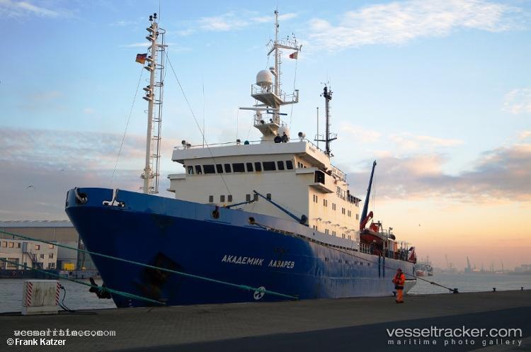 Akademik-Lazarev - Research Vessel vessel registered in Russia