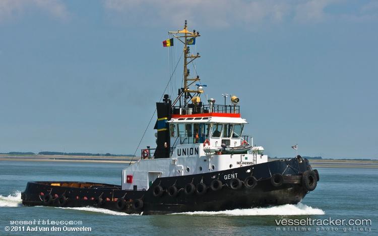 Gesper - Tug vessel registered in Russia