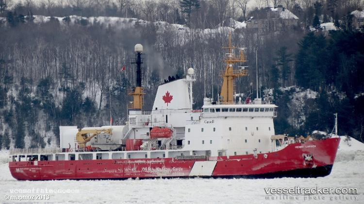 Henry-Larsen - Icebreaker vessel registered in Canada