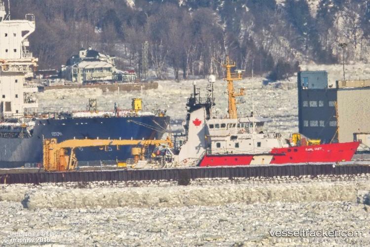 Earl-Grey - Buoy Lighthouse Vessel vessel registered in Canada