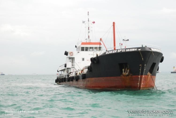 Mt.-Angeline-02 - Service Ship vessel registered in Indonesia