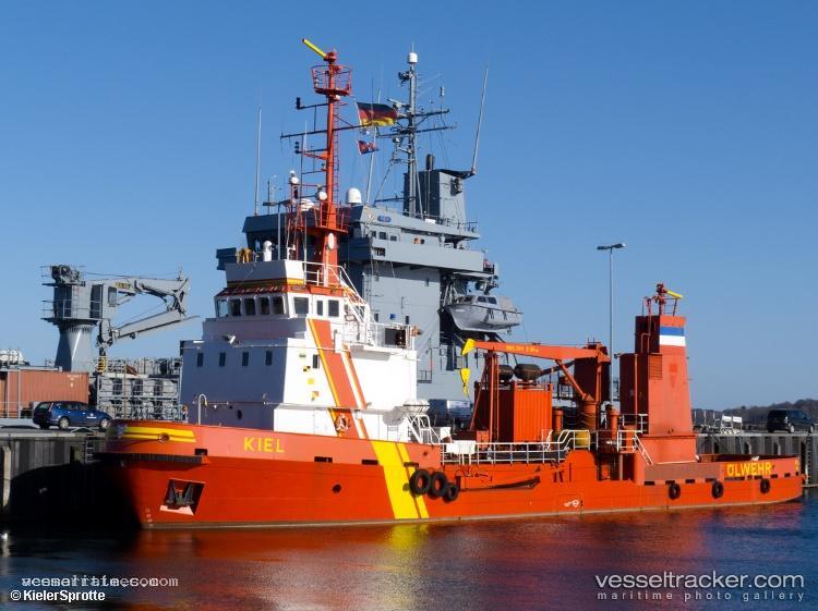 Kiel - Pollution Control Vessel vessel registered in Germany