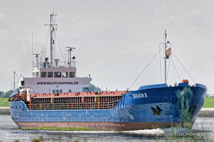Simon-B - Multi Purpose Carrier vessel registered in Germany