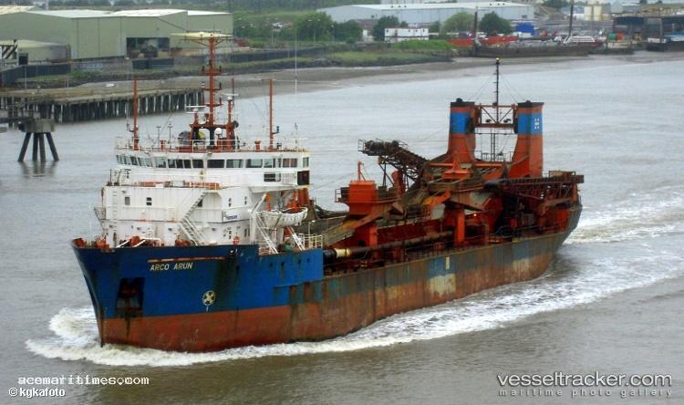 Albayrak-5 - Hopper Dredger vessel registered in Turkey