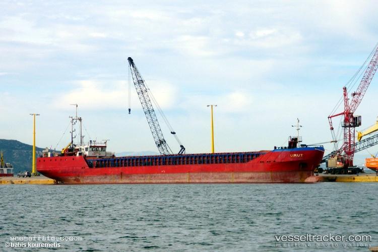 Umut - Multi Purpose Carrier vessel registered in Panama