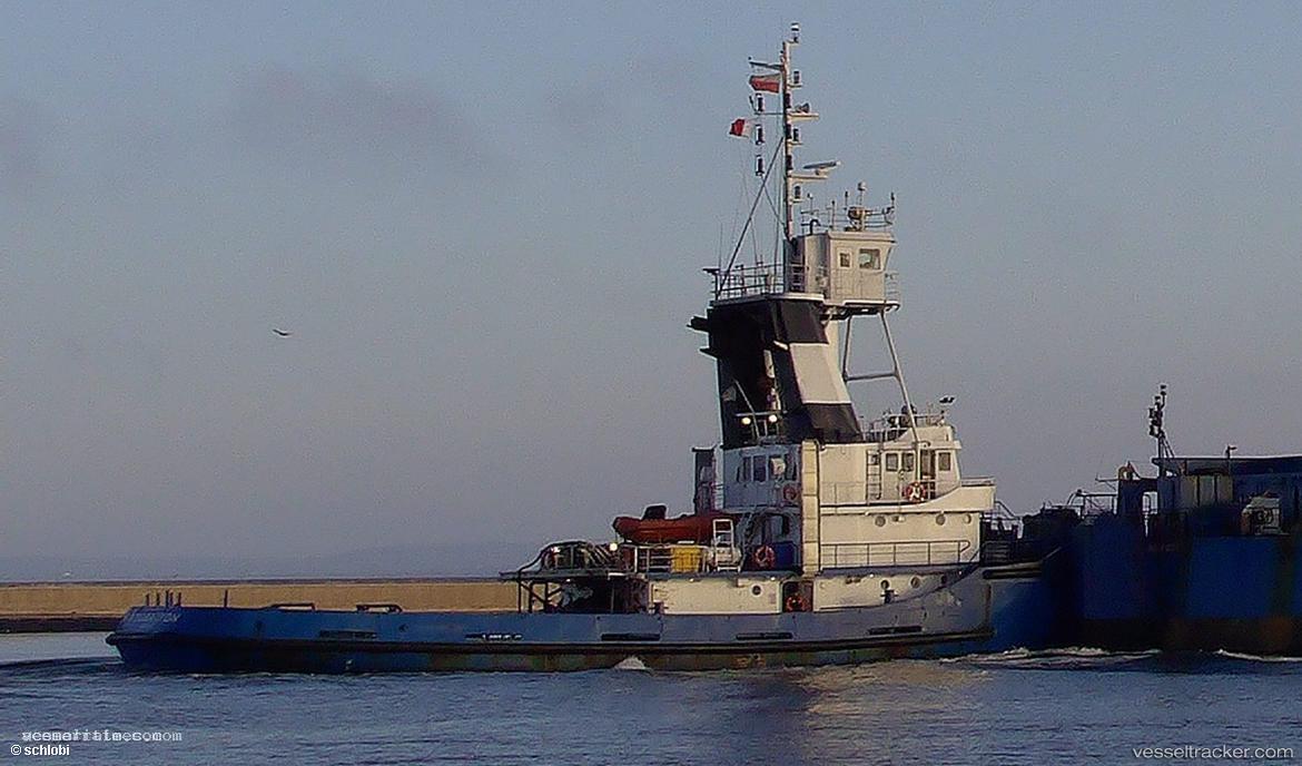 Raduga-Lyon - Tug vessel registered in Cyprus
