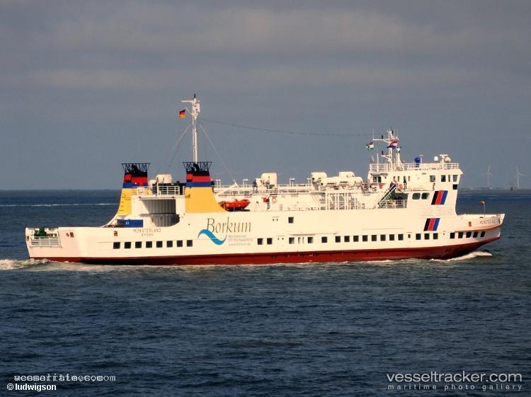 Muensterland - Passenger Ro Ro Cargo Ship vessel registered in Germany