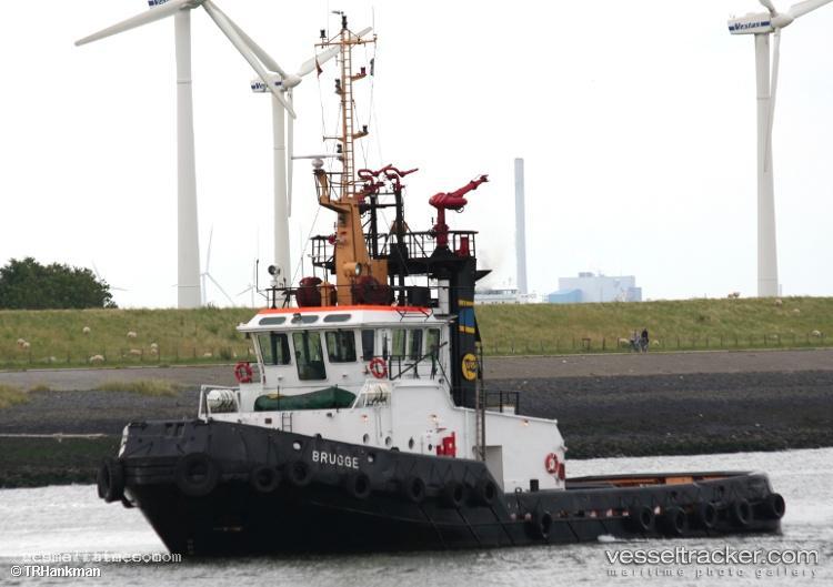 Protey - [tug.fire_fighting_tug] vessel registered in Russia