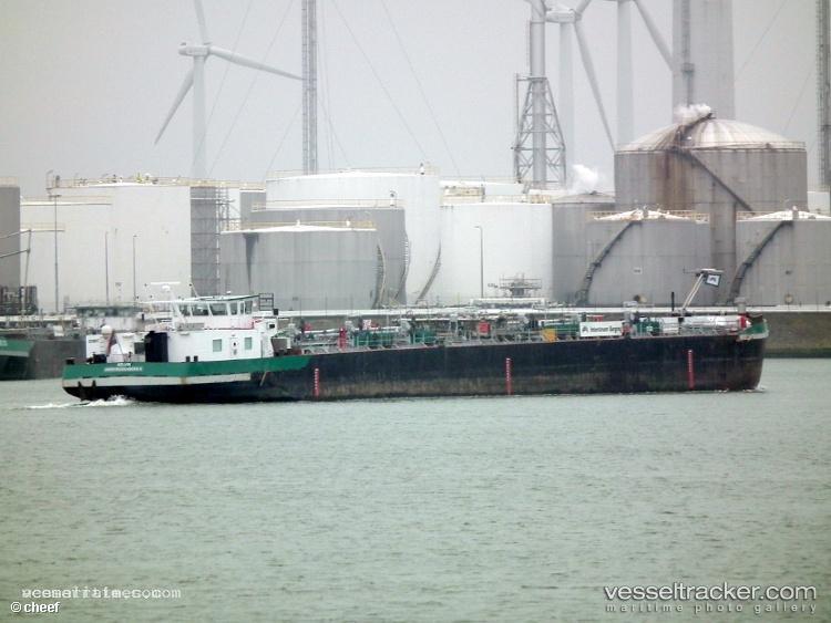 Kelvin - Oil And Chemical Tank Barge vessel registered in Netherlands