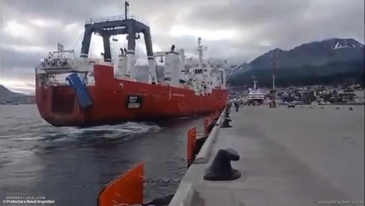 Cent.-Del-Atlantico - Fish Factory Ship vessel registered in Argentina