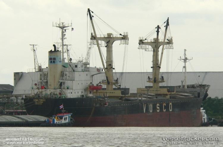 Prince-Ezz - Bulk Carrier vessel registered in Comoros