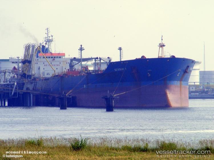 Baleine-Fpso - Fpso Tanker vessel registered in Panama