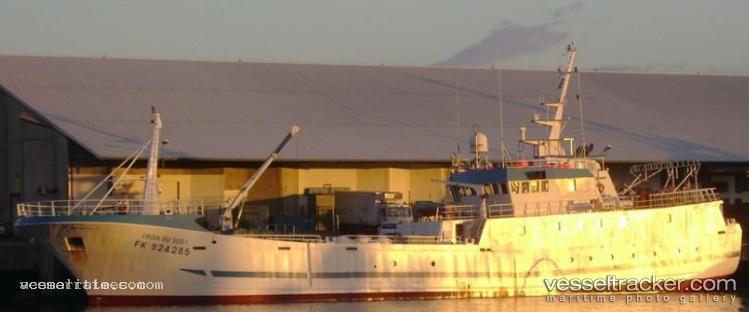 Croix-Du-Sud-1 - Fishing Vessel vessel registered in Cape Verde