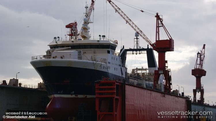 Polar-Arfivik - Fishing Vessel vessel registered in Greenland