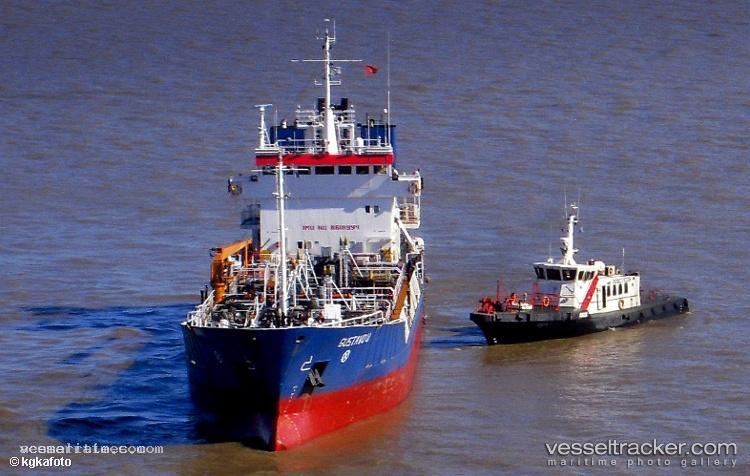 Gustavo-U - Oil Products Tanker vessel registered in Argentina