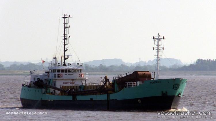 Penfret - Hopper Dredger vessel registered in United Kingdom