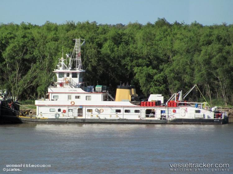 Litoral - Tug vessel registered in Argentina