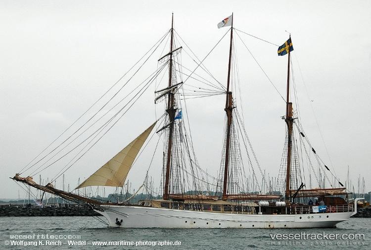 Lady-Ellen - Passenger Ship vessel registered in Netherlands